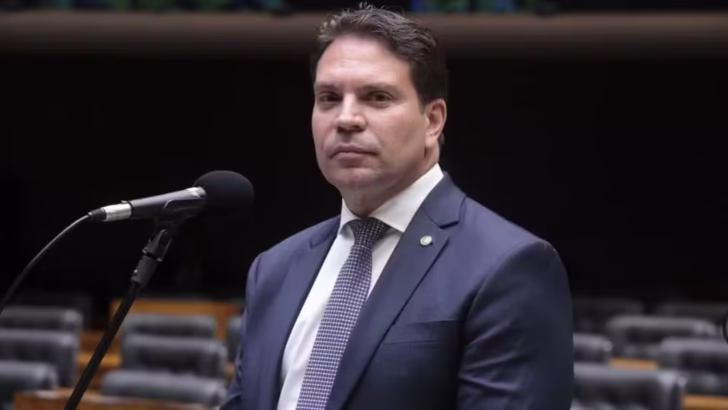 Alexandre Ramagem deixa o Brasil de forma irregular e é visto em Miami - Foto: Bruno Spada/Câmara dos Deputados