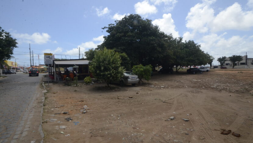 Terreno da Nova UPA Gramoré Bairro Lagoa Azul (9)
