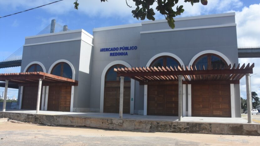 Sistema Fecomércio RN leva serviços gratuitos e qualificação à reabertura do Mercado da Redinha