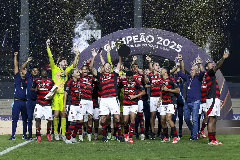 Retrospectiva: flamengo domina o futebol masculino brasileiro em 2025 | notícias do rio grande do norte image