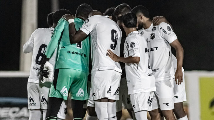 Passou sufoco: ABC vence o Potyguar-CN por 4x2 - Foto: Guilherme Drovas/ABC F.C.