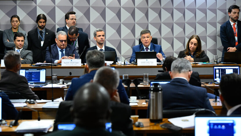 Cpmi do inss rejeita relatório que pedia indiciamento de 'lulinha' e ex-ministros de lula e bolsonaro | notícias do rio grande do norte CPMI INSS Comissão Parlamentar Mista de Inquérito do INSS 2025