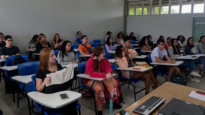 Cursinho DCE