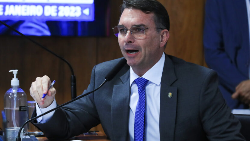 Senador Flávio Bolsonaro Foto Lula Marques