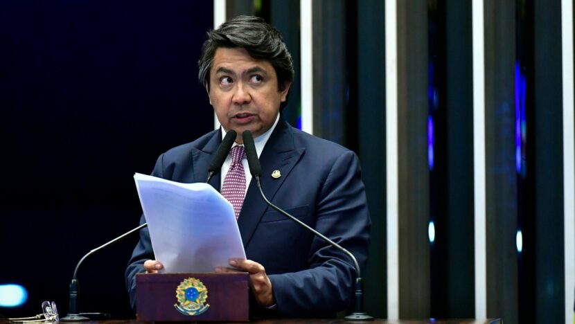 Senador com CNH vencida e carro sem placa ameaça policiais e tenta fugir de abordagem em SP - Foto: Waldemir Barreto/Agência Senado