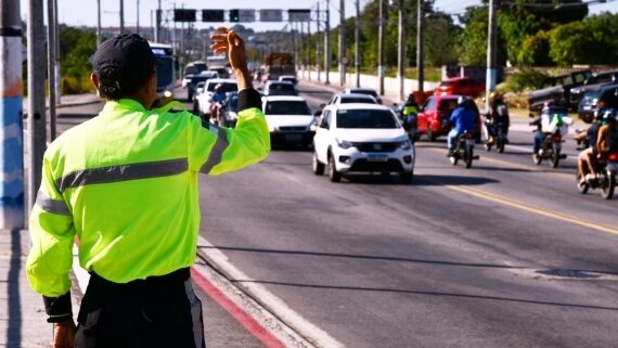 Meia maratona interdita marginais da BR-101 em Natal na manhã deste domingo - Foto: STTU/Divulgação