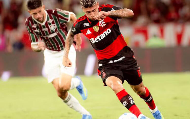 Carrascal tem sido indisciplinado - Foto: Gilvan de Souza / Flamengo