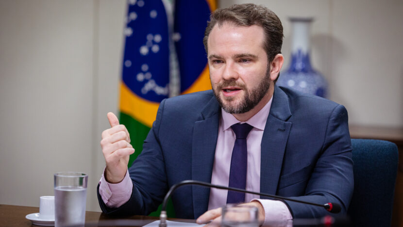 Min Durigan foto Washington Costa MF