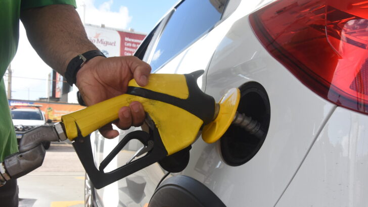 Preços de gasolina sem imposto dia D (2)