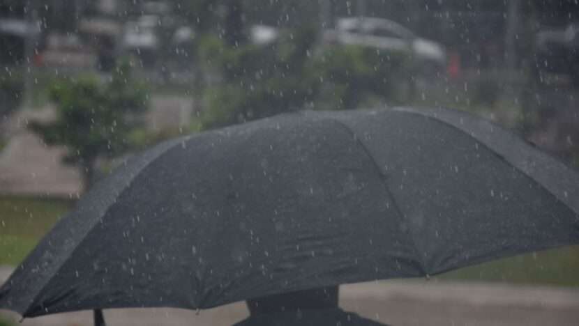 O alerta também inclui a possibilidade de ventos fortes, com rajadas variando entre 60 e 100 km/h. Foto: José Aldenir