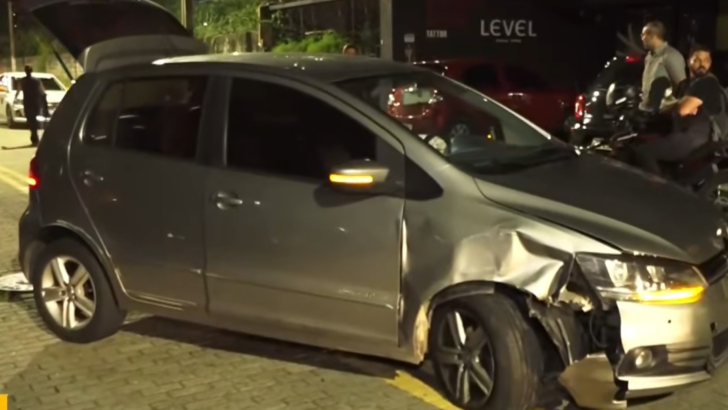 Carro tomba após colisão e deixa mulher ferida na Zona Sul de Natal - Foto: Reprodução/TV Tropical
