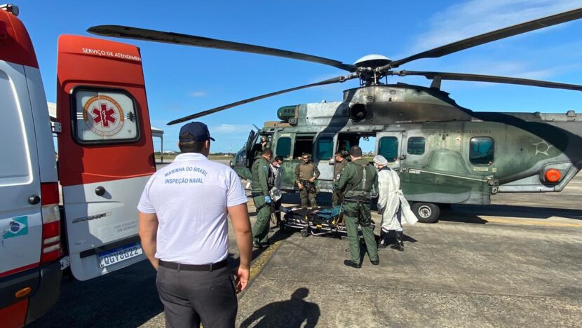 Marinha resgata tripulante com suspeita de tuberculose a 370 km de Natal - Foto: Divulgação/Marinha do Brasil