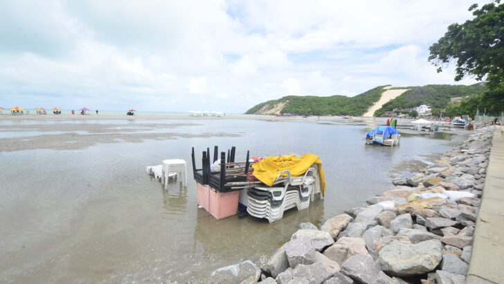 Alagamento na Area da Engorda Praia Ponta Negra RN (8) Copia