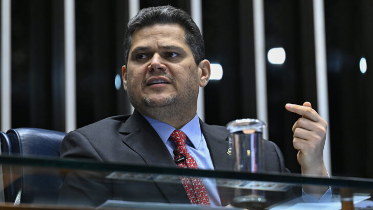 Alcolumbre foto Waldemir Barreto Senado