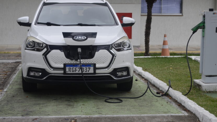 Carro Eletrico (6)