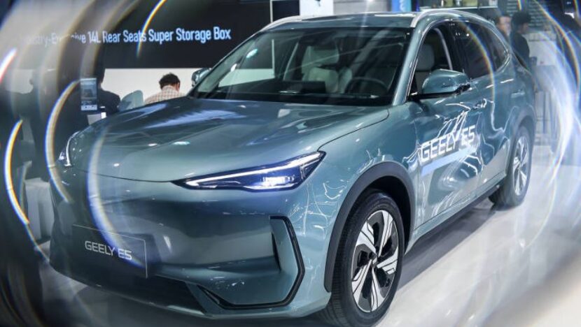 Geely 01 Copia