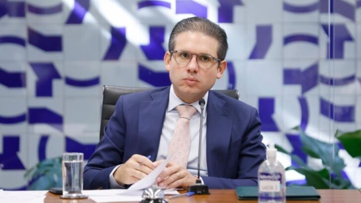 Hugo Motta Copia