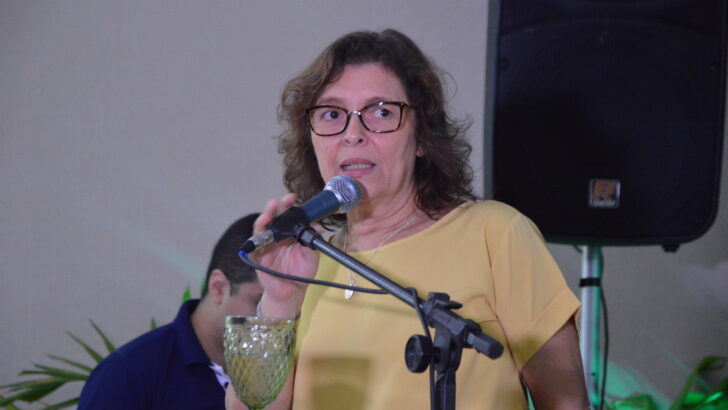 Iris Oliveira (1)