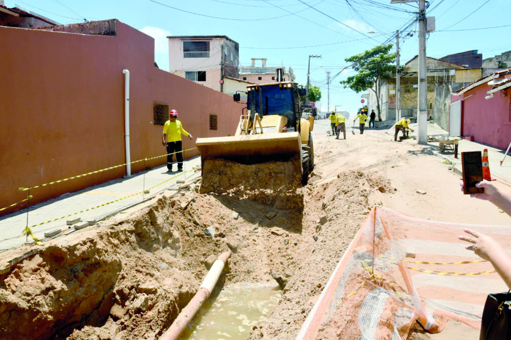 Obras na rua Cauby Barrocas Rocas 1 foto Demis Roussos
