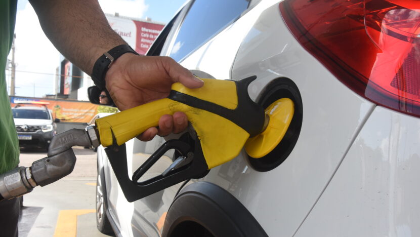 Preços de gasolina sem imposto dia D (1)
