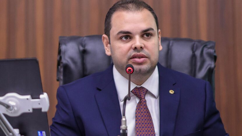 Roberto Cidade reforca rede de protecao com leis de enfrentamento as drogas e ao alcoolismo Foto Herick Pereira