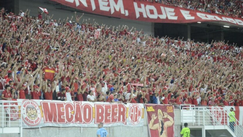 Torcida do América 01