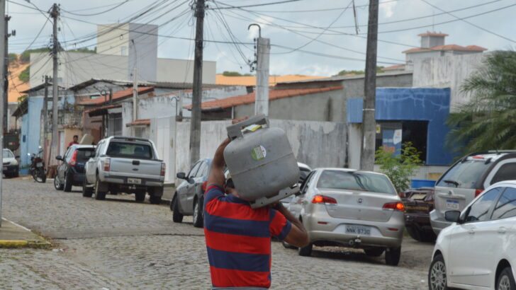 Venda de Gás de Cozinha à 40 reais Petrobras Natal protesto do petroleiros (97) Copia