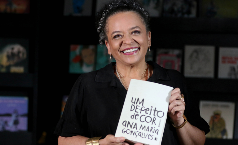 ana maria literaria