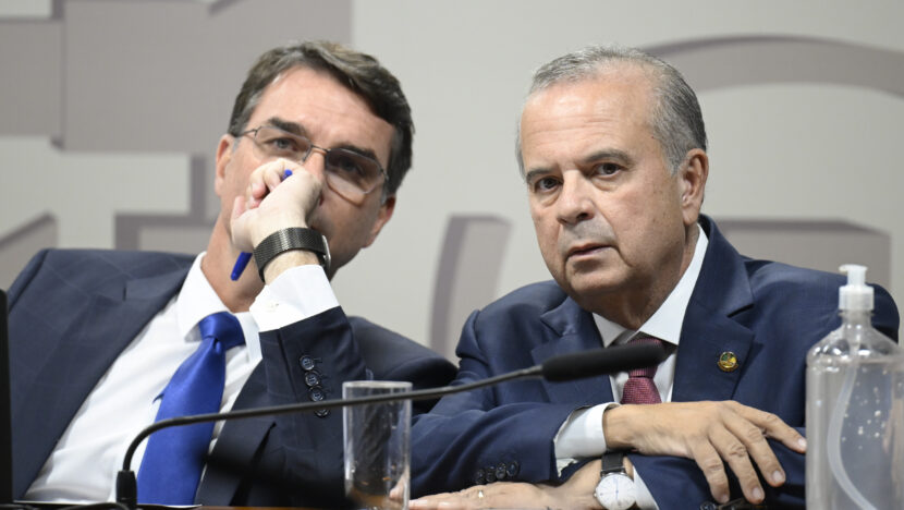 Críticas a rogério marinho ampliam tensão interna na pré-campanha de flávio bolsonaro | notícias do rio grande do norte flavio e rogerio foto carlos moura senado