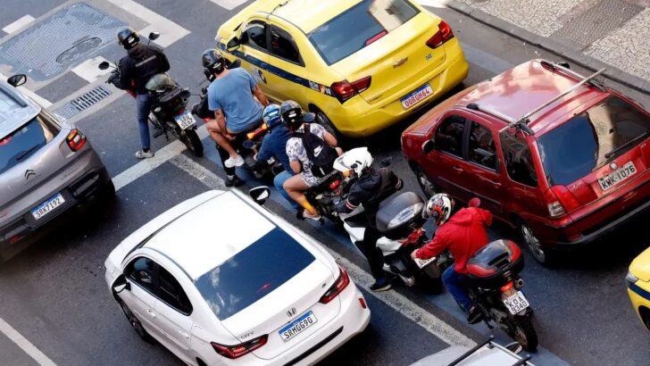A publicação considera o trânsito uma das principais causas de violência letal no país. Foto: Tânia Rego/ Agência Brasil