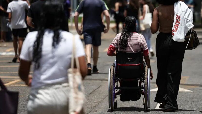 Fies financia a graduação de estudantes matriculados em cursos presenciais não gratuitos em faculdades privadas e com avaliação positiva do MEC. Foto: Marcelo Camargo/ Agência Brasil