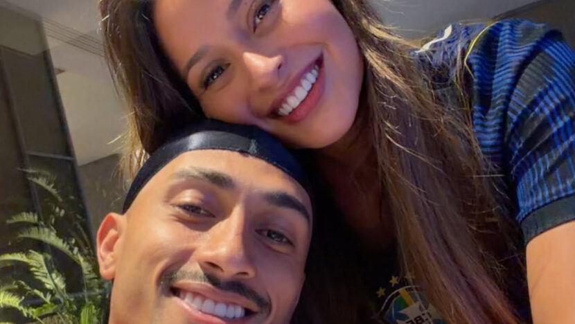 De volta as origens Raphinha e Natalia Belloli levam a Copa para suas comunidades