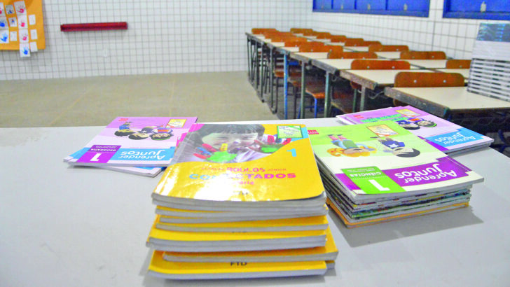Escola Estadual Rômulo Wanderley Salade aula (22)