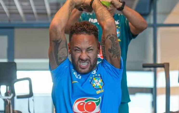 Neymar treino