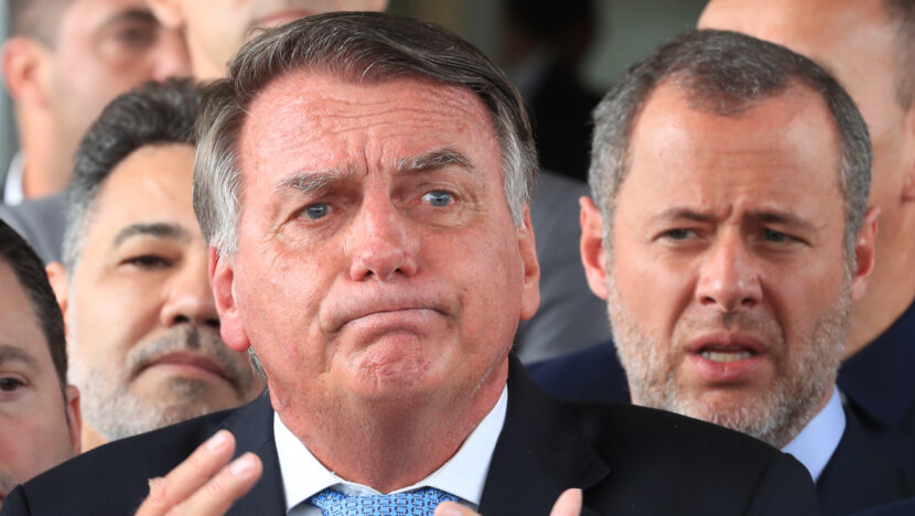 Arma registrada em nome de bolsonaro é apreendida durante blitz da pm no df | notícias do rio grande do norte lula6312
