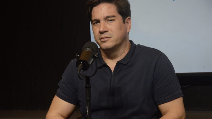 Presidente do sindipesca diz que rn perdeu 50 anos de desenvolvimento e cobra planejamento de longo prazo | notícias do rio grande do norte Arimar França Filho, presidente do Sindipesca, durante entrevista ao podcast Economia & Negócios, da TV Agora RN, em que falou sobre a perda de competitividade do Rio Grande do Norte, os desafios da indústria pesqueira e a necessidade de planejamento para o desenvolvimento econômico do estado
