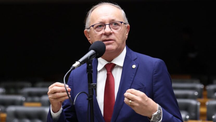 Deputado federal Benes Leocádio (União-RN). Parlamentar negou ter recebido o motorista de Daniel Vorcaro após registro de entrada na Câmara indicar seu gabinete como destino