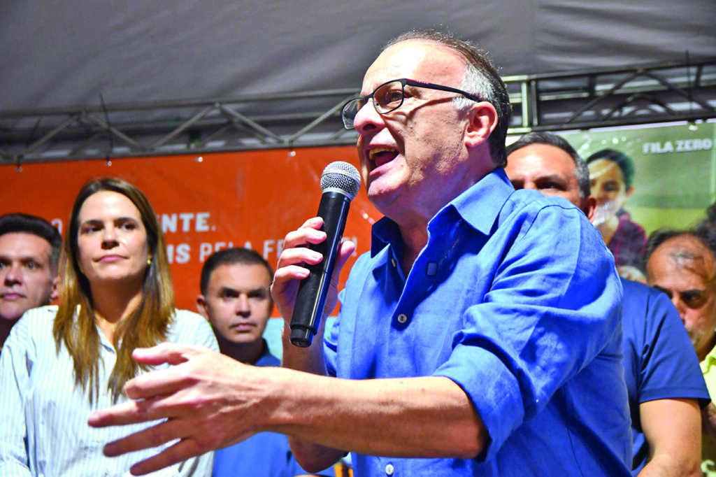 Prefeitura dá ordem de serviço para reconstrução do canal das lavadeiras | notícias do rio grande do norte Prefeito dá ordem de serviço para obra no Canal das Lavadeiras foto Magnus Nascimento