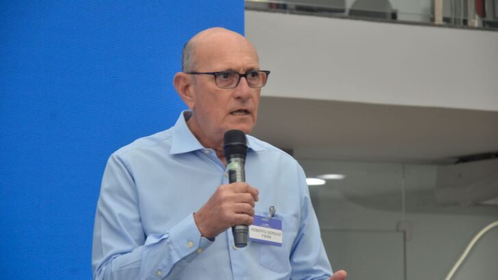 Roberto Serquiz 03
