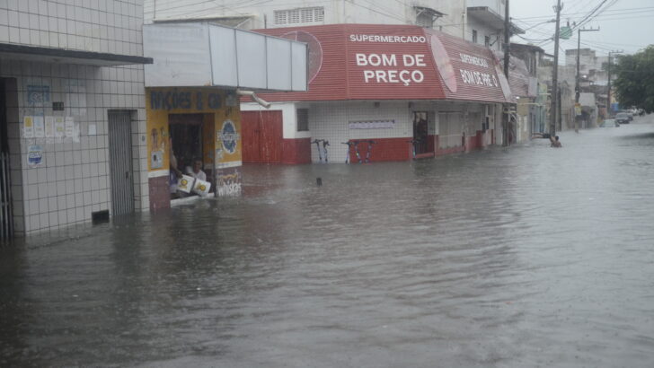 Rua Cauby Barrocas Bairro das Rocas (250)