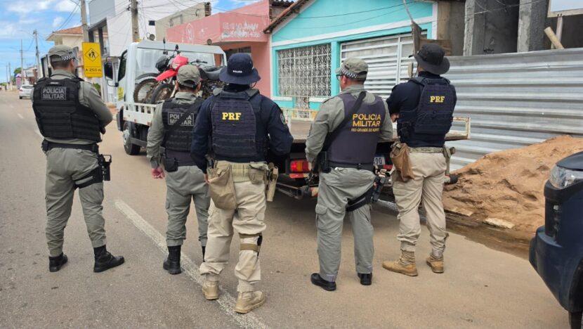 Coordenada pela PRF, a operação teve como foco o combate a fraudes veiculares e crimes relacionados à circulação de veículos adulterados. Foto: PRF