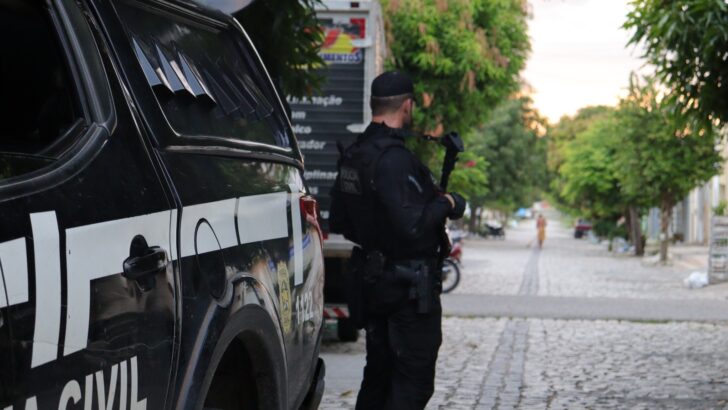 Homem é preso em Macaíba por perseguir ex-namorada e descumprir medida protetiva
