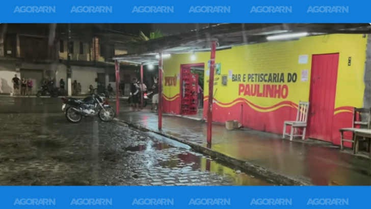 Local do atentado a tiros registrado em um bar no bairro Passagem de Areia, em PaRio Grande do Norteamirim, onde três pessoas ficaram feridas