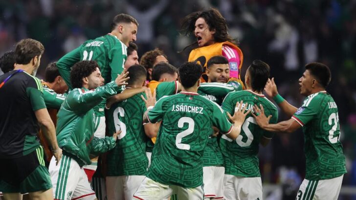 jogadores do mexico comemoram classificacao as oitavas de final da copa 1782873907649 v2 900x506