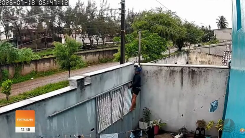 Homem escala muro, invade casa e furta bicicleta em natal | notícias do rio grande do norte vsdvs