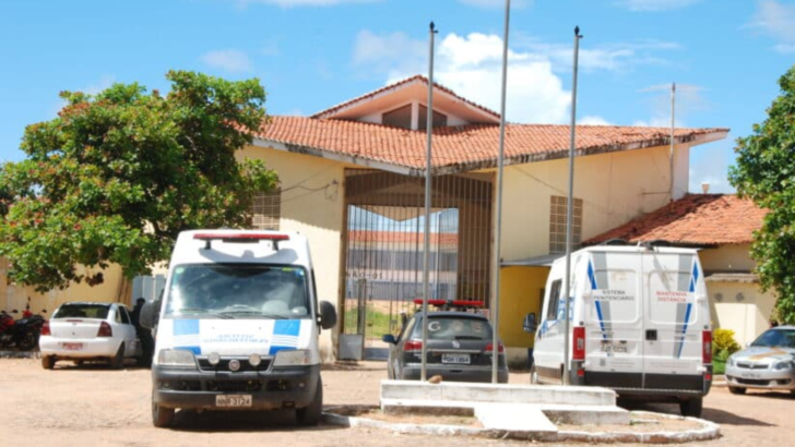 Fachada da Penitenciária Estadual de Alcaçuz, localizada em Nísia Floresta, na Região Metropolitana de Natal