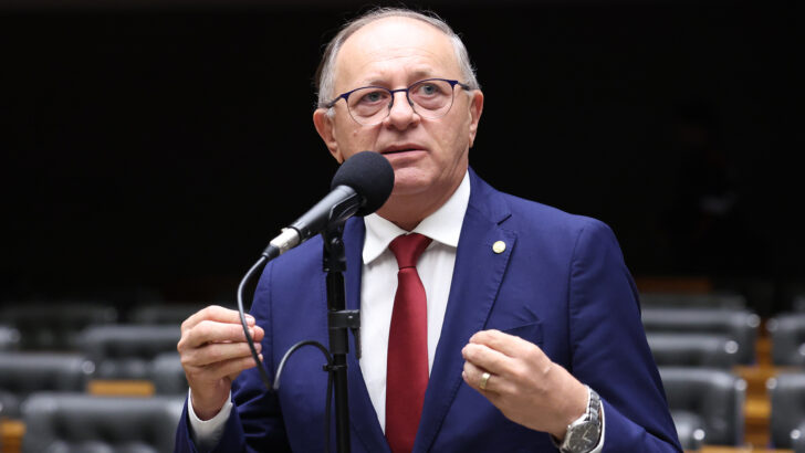 Deputado federal Benes Leocádio na Câmara dos Deputados