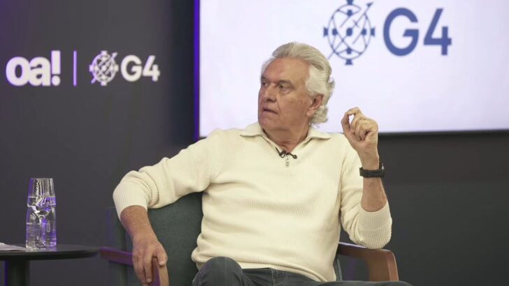Ronaldo Caiado ataca Lula e Flávio Bolsonaro durante sabatina e promete ajuste fiscal, previsibilidade e fortalecimento da Presidência