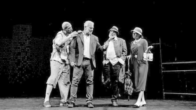 Elenco do espetáculo O Vendedor de Sonhos no palco