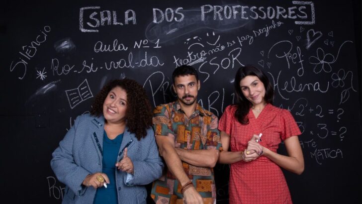 Imagem mostra atores Piera Pillar, Rosana Dias e Rudson Dias, que fazem parte do elenco da comédia
